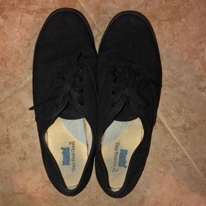 black keds